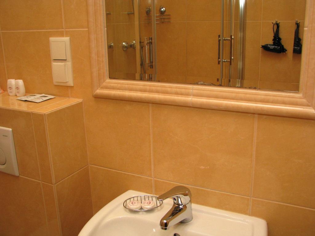 Hotel Płock Δωμάτιο φωτογραφία